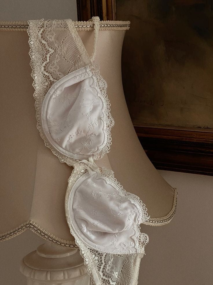 Lace bra